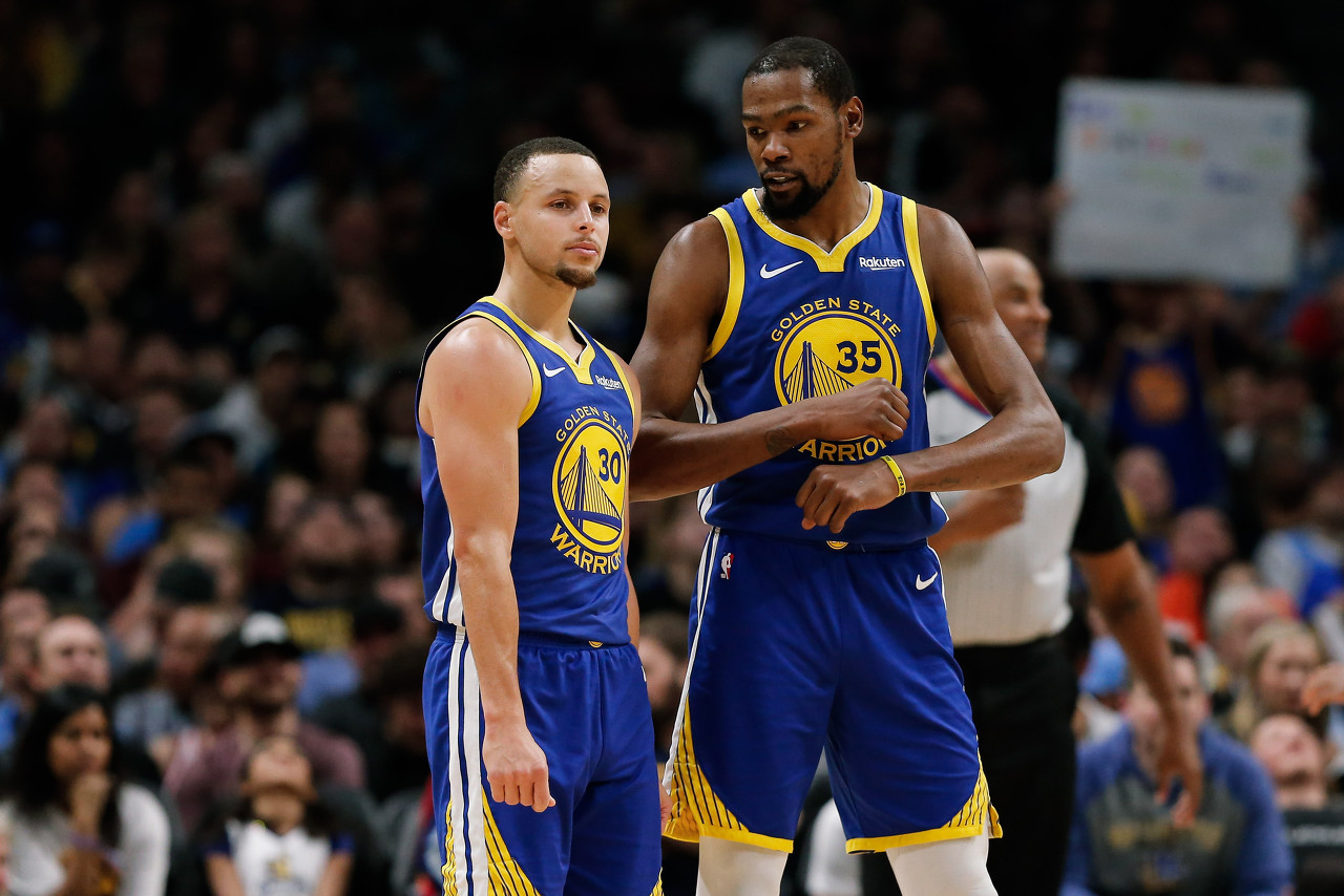 你會(huì )永遠活在庫里陰影下！KD：在我幻想的NBA世界里我就是GOAT