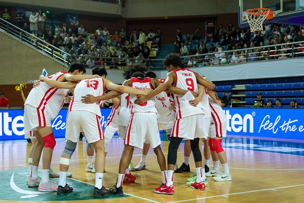 末節37分一波流??張博源15分 中國U19男籃大勝美國紐約復興者