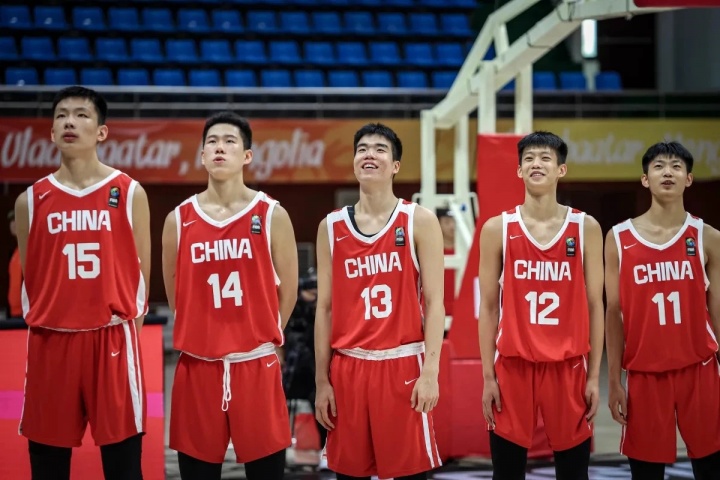 戰勝新西蘭晉級決賽！媒體人：冠軍不是夢(mèng) 中國U16男籃今年有機會(huì )
